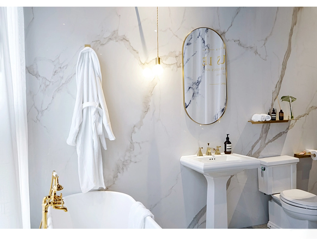 Miroir de courtoisie fixé au mur de salle de bains ovale en verre de maquillage simple face en métal adapté aux besoins du client